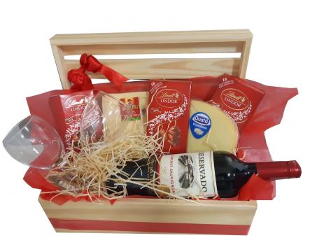CESTAS DE QUEIJOS E VINHO COM LINDT