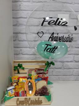 CESTA ANIVERS�RIO SEU NIVER NO VERDE COM NOME PERSONALIZADO