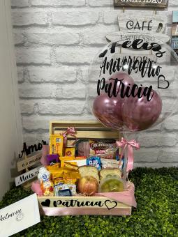 CESTA  SEU NIVER COM BAL�O E EMBALAGEM PERSONALIZADOS 