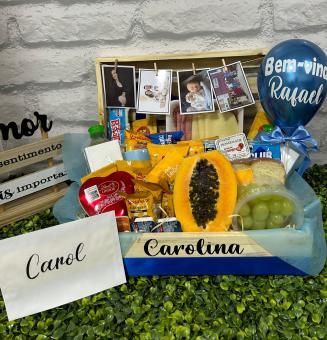 CESTA DE ANIVERS�RIO BELGICA COM FOTOS E LINDT