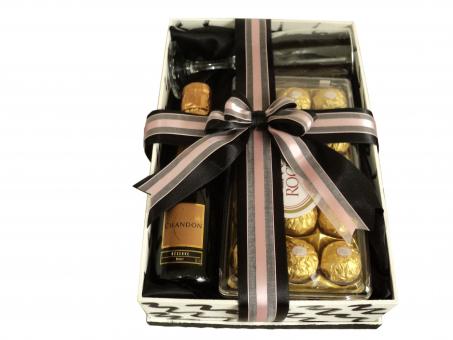 CESTAS DE PRESENTE CETIM COM CHANDON