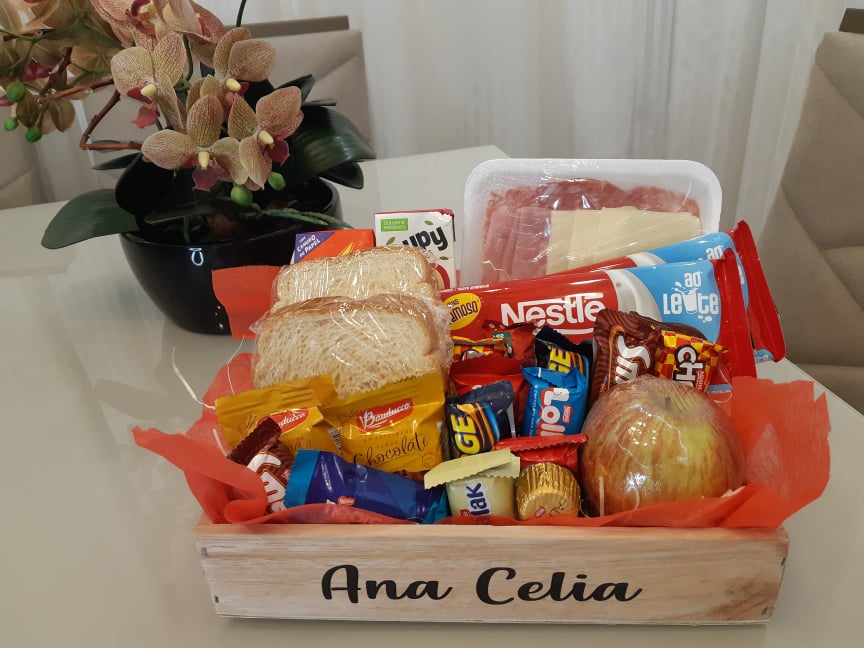 Cestas de Café da Manhã com Pão e chocolate- (11) 96467-7399 Cestas de Café da Manhã com Pão e chocolate- (11) 96467-7399